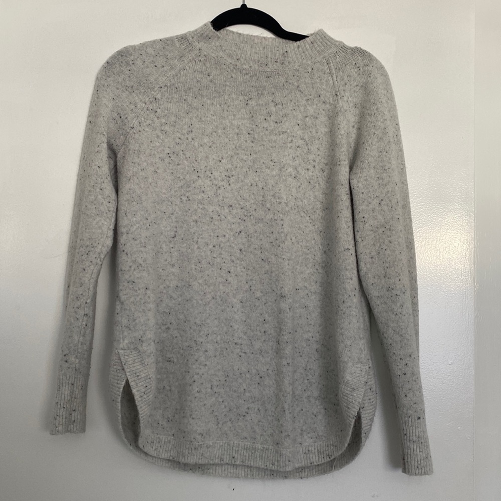 Speckled light grey sweater